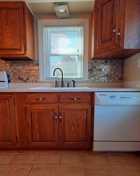 121 N 9th St, Hebron, OH 43025 photo 9