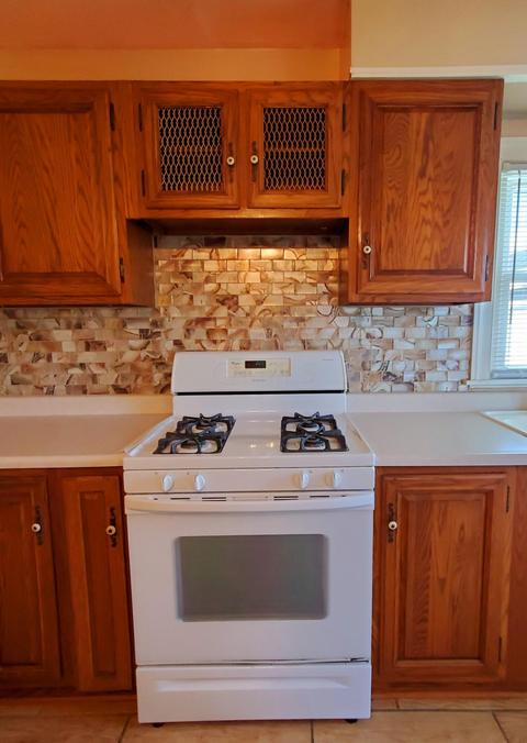 121 N 9th St, Hebron, OH 43025 photo 8