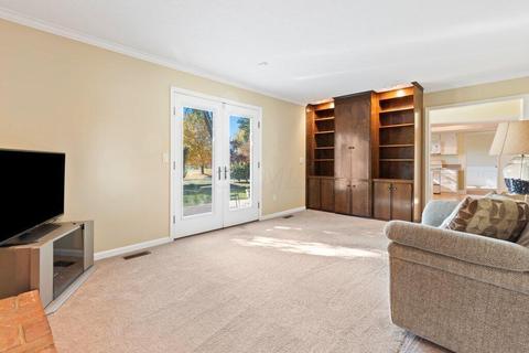 7706 Strathmoore Rd, Dublin, OH 43016 photo 8
