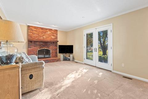 7706 Strathmoore Rd, Dublin, OH 43016 photo 6