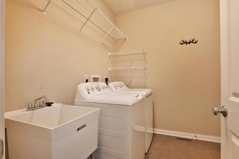84 Walhalla Rd, Columbus, OH 43202 photo 47