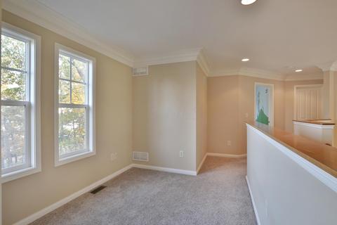 84 Walhalla Rd, Columbus, OH 43202 photo 40