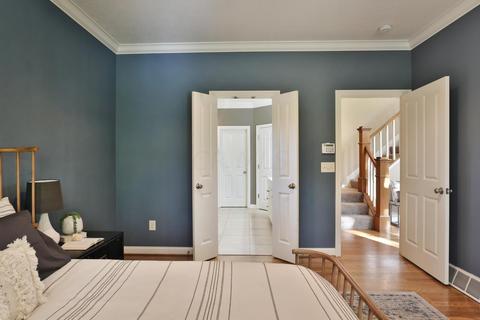 84 Walhalla Rd, Columbus, OH 43202 photo 27