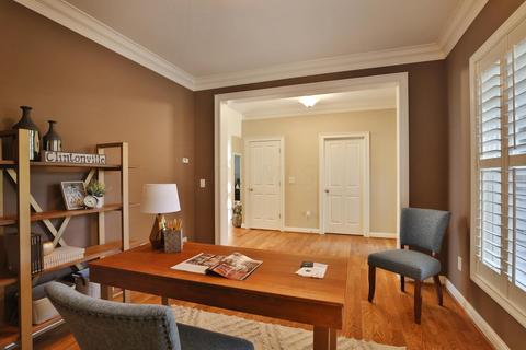 84 Walhalla Rd, Columbus, OH 43202 photo 8
