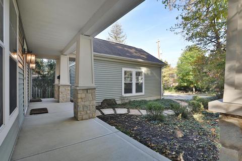 84 Walhalla Rd, Columbus, OH 43202 photo 3