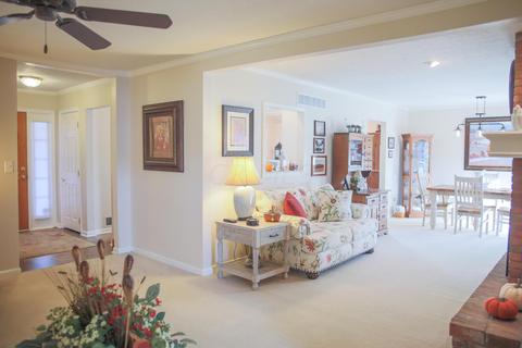 768 S Hampton Rd, Newark, OH 43055 photo 6