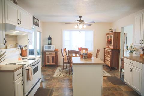 768 S Hampton Rd, Newark, OH 43055 photo 9
