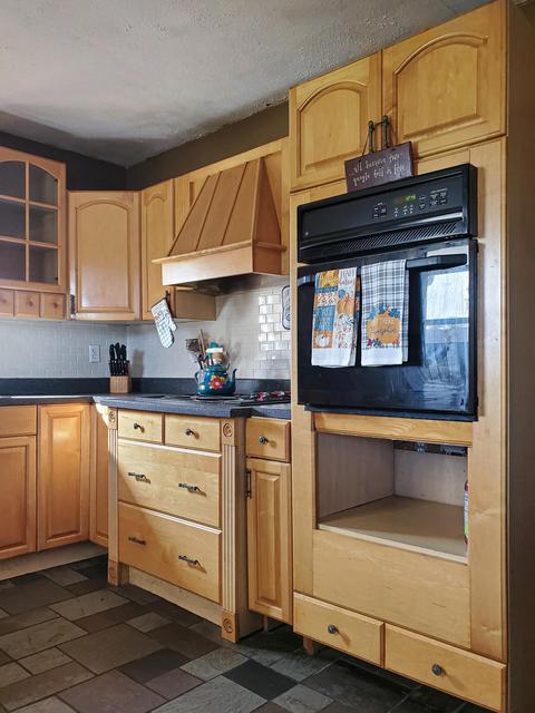 35950 State Route 93, Hamden, OH 45634 photo 3