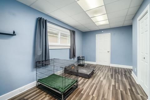 345 E Franklin St, Circleville, OH 43113 photo 6