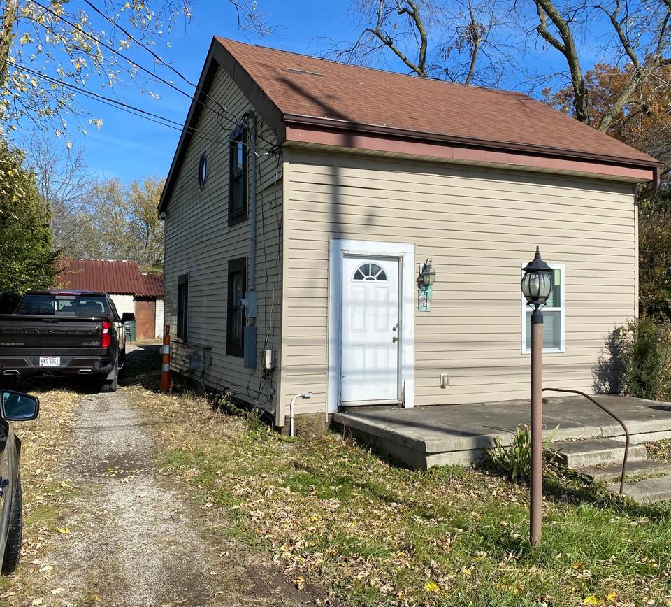 1944 Williams Rd, Columbus, OH 43207 5 Photos MLS 221045114 Movoto