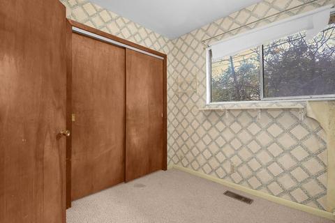 1701 E Mile Rd, Springfield, OH 45503 photo 9