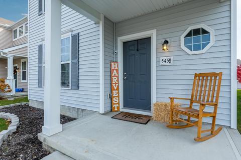 5458 Spring River Ave, Dublin, OH 43016 photo 2