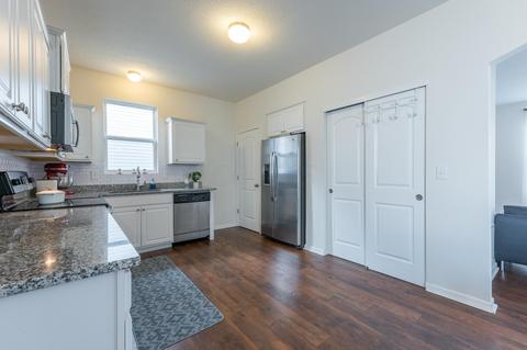 5458 Spring River Ave, Dublin, OH 43016 photo 9