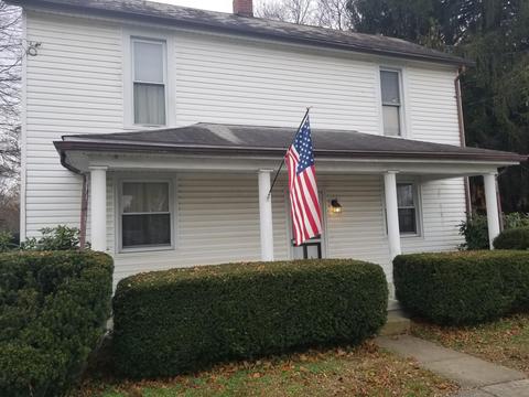 1319 Chestnut St, Dresden, OH 43821 photo 1