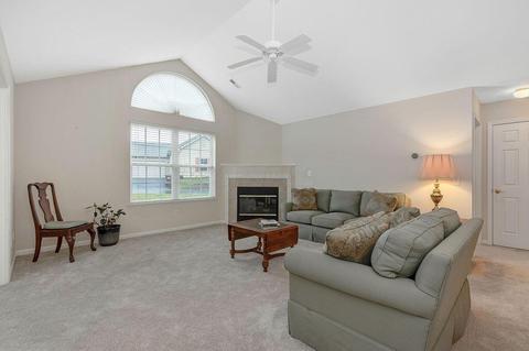 209 Avalon Dr, Heath, OH 43056 photo 6