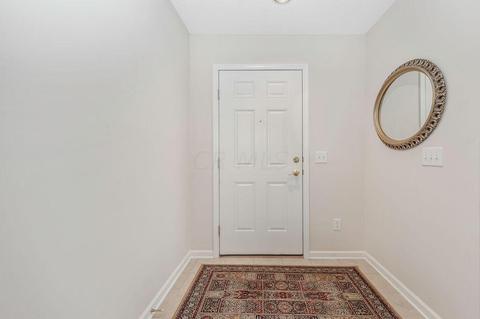 209 Avalon Dr, Heath, OH 43056 photo 5