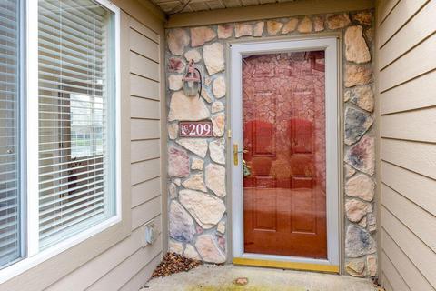 209 Avalon Dr, Heath, OH 43056 photo 4