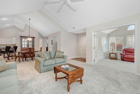 209 Avalon Dr, Heath, OH 43056 photo 9
