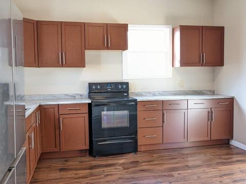 114 Walnut St, Springfield, OH 45505 photo 4