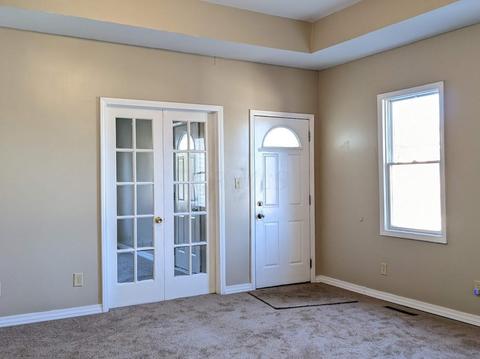 114 Walnut St, Springfield, OH 45505 photo 5
