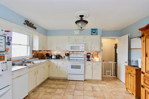 875 Nancy Dr, Marion, OH 43302 photo 11