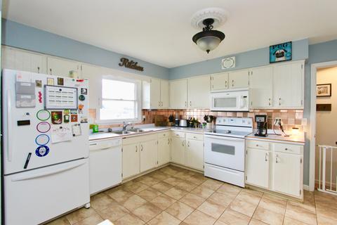 875 Nancy Dr, Marion, OH 43302 photo 10