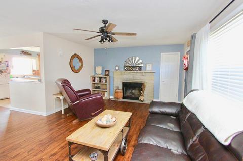 875 Nancy Dr, Marion, OH 43302 photo 6