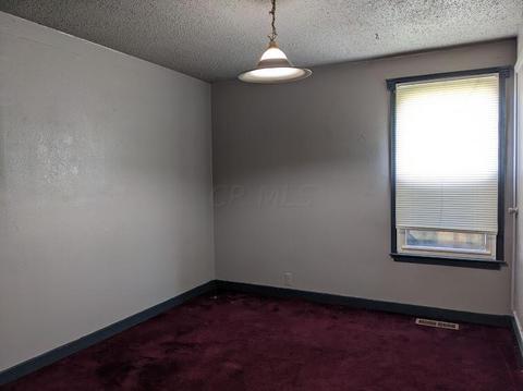 1880 Pond Dr, Springfield, OH 45505 photo 4