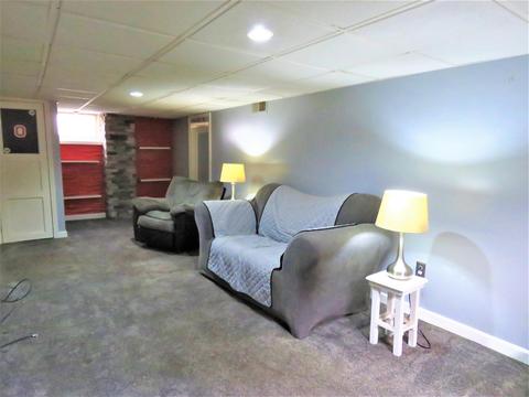 574 E Main St, Newark, OH 43055 photo 52