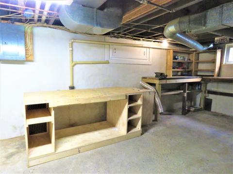 574 E Main St, Newark, OH 43055 photo 56