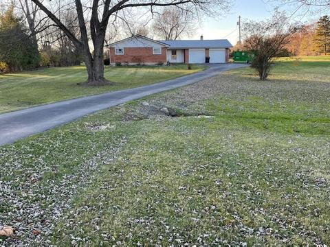 3450 E Pitchin Rd, Springfield, OH 45502 photo 2