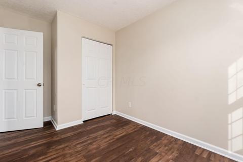 8663 Broadacre Dr, Powell, OH 43065 photo 12