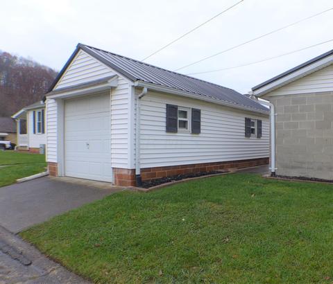 1297 3rd St, Logan, OH 43138 photo 10