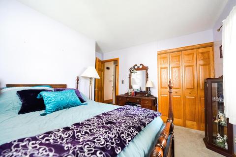 2893 Hampton Rd S, Columbus, OH 43232 photo 4