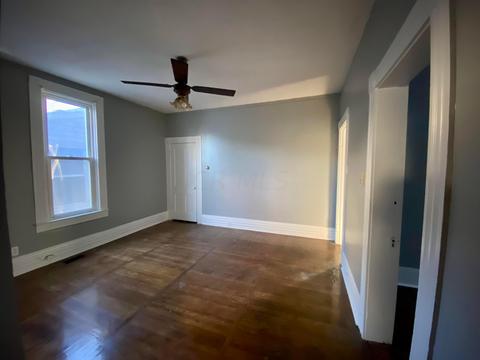 220 Watt St, Circleville, OH 43113 photo 9