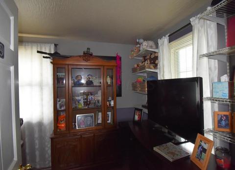 120 E Central Ave, Delaware, OH 43015 photo 12