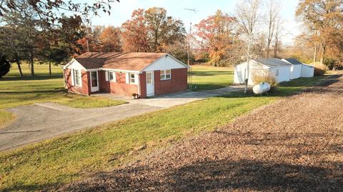 5250 Kerns Rd, Springfield, OH 45502 photo 4