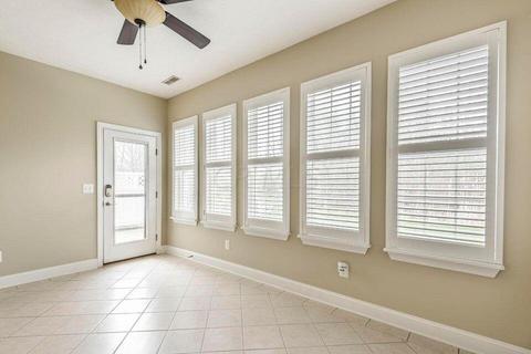 6024 Eiger Dr, Columbus, OH 43213 photo 8
