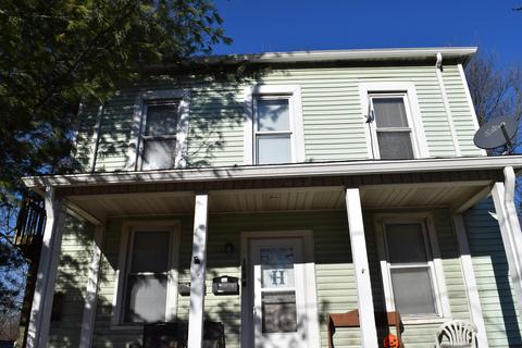 169 E Central Ave, Delaware, OH 43015 photo 2