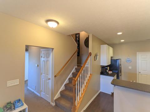 110 Maple Leaf Dr, Johnstown, OH 43031 photo 18