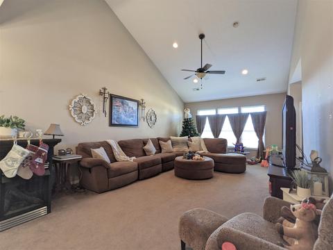 110 Maple Leaf Dr, Johnstown, OH 43031 photo 5
