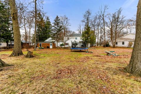 222 E Howard St, Willard, OH 44890 photo 7