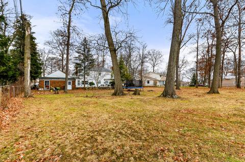 222 E Howard St, Willard, OH 44890 photo 6