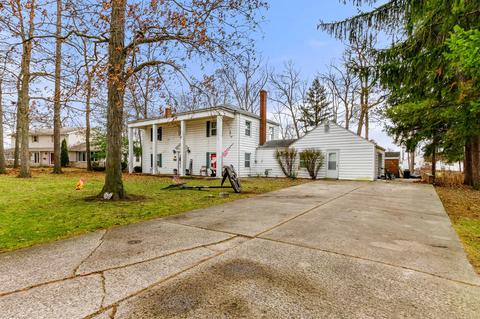 222 E Howard St, Willard, OH 44890 photo 3