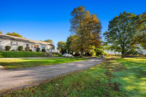 4252 Postema Ct, Willard, OH 44890 photo 3