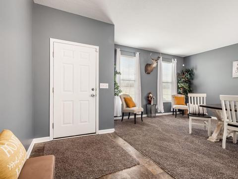 1727 Declaration Dr, Lancaster, OH 43130 photo 3
