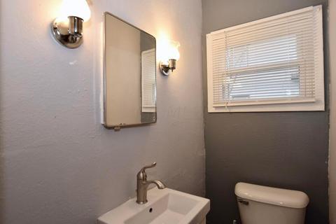 546 Davids St, Marion, OH 43302 photo 10
