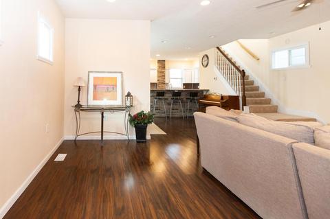 180 E Maynard Ave, Columbus, OH 43202 photo 6