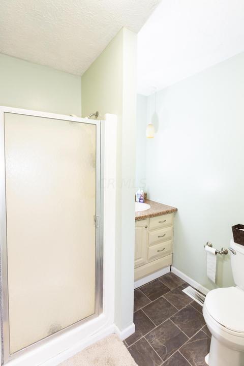 180 E Maynard Ave, Columbus, OH 43202 photo 17