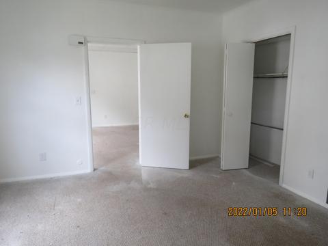 593 E Main St, Logan, OH 43138 photo 8